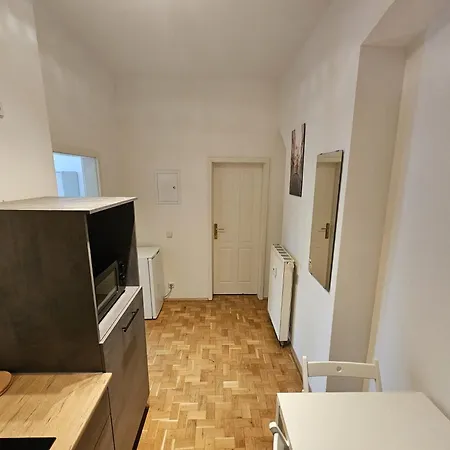 Innenstadt-sueden - & Teilweise Mit Aufzug Appartamento Lipsia