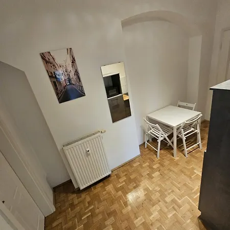 Innenstadt-sueden - & Teilweise Mit Aufzug Appartamento