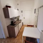 Innenstadt-sueden - & Teilweise Mit Aufzug