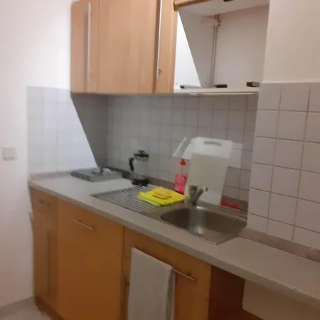 Lägenhet Suedliche Innenstadt- Mit Aufzug *