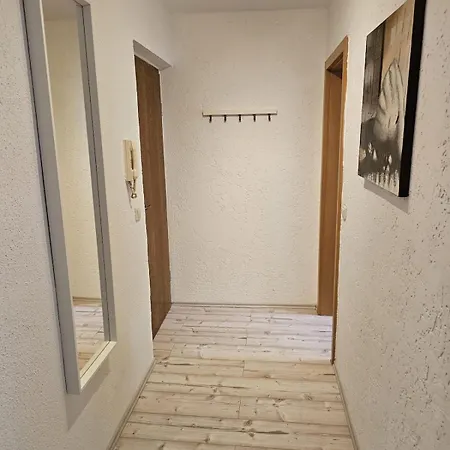 Innenstadt-sueden - & Teilweise Mit Aufzug Apartment *