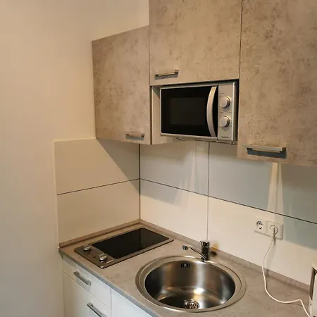 Innenstadt-sueden - & Teilweise Mit Aufzug Lejlighed *