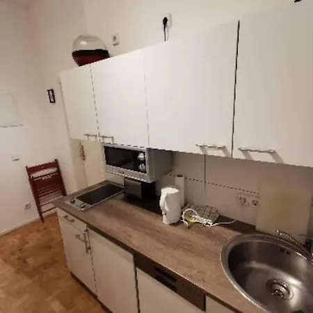 Apartment Suedliche Innenstadt- Mit Aufzug