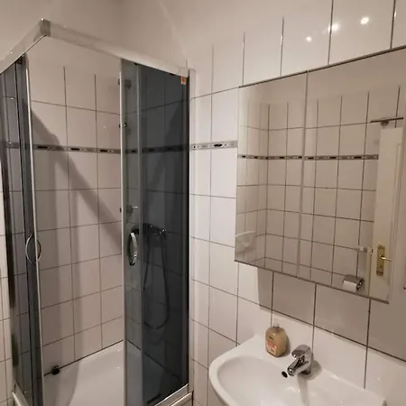 Lejlighed Innenstadt-sueden - & Teilweise Mit Aufzug *