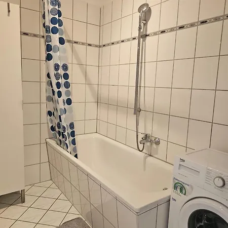 Suedliche Innenstadt- Mit Aufzug 아파트 라이프치히