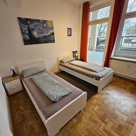 Lejlighed Innenstadt-sueden - & Teilweise Mit Aufzug Leipzig