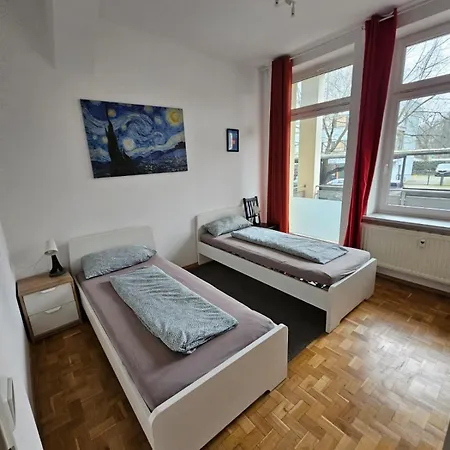 Apartment Suedliche Innenstadt- Mit Aufzug *