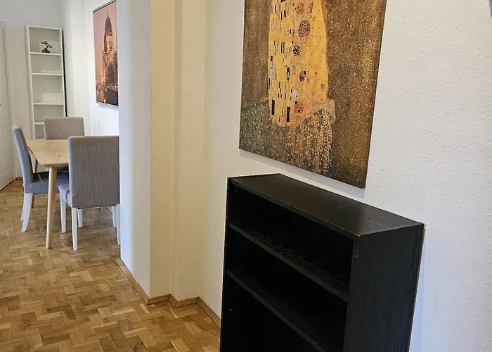Innenstadt-sueden - & Teilweise Mit Aufzug * Lipsko
